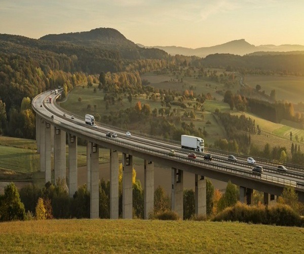 Glass's for professional services